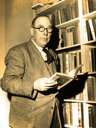 CS-Lewis-on-the-Reading-of-Old-Books